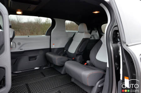 Toyota Sienna, second row